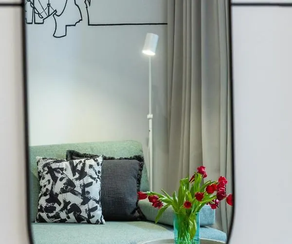 Hica Apartments La Linea Studio Apt With Balcony